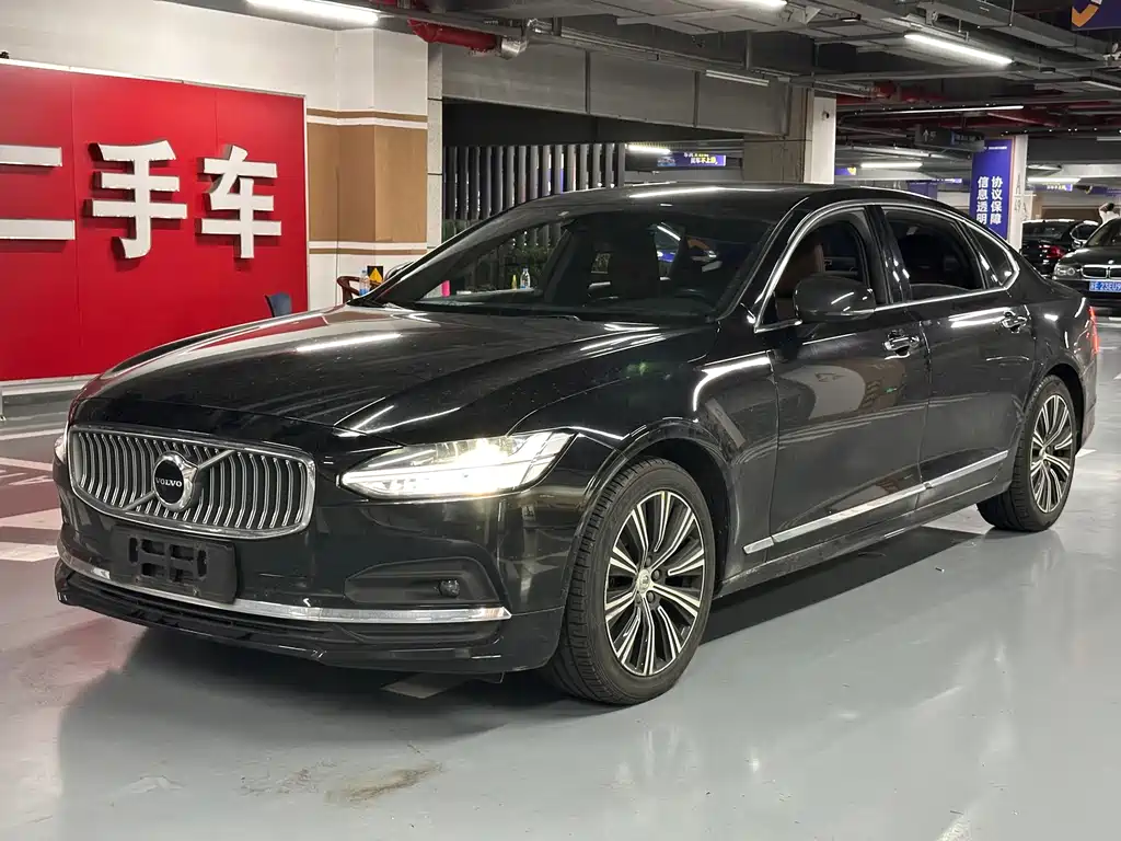 Volvo S90
