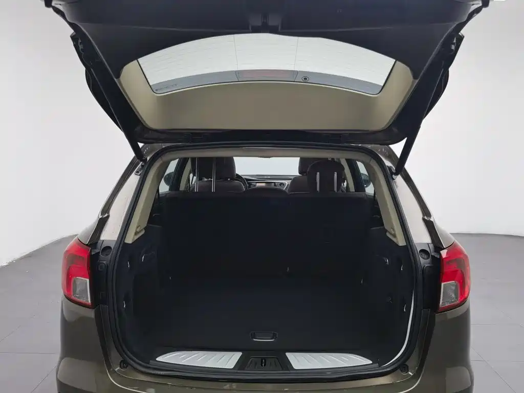 Buick Envision Plus — миниатюра 16