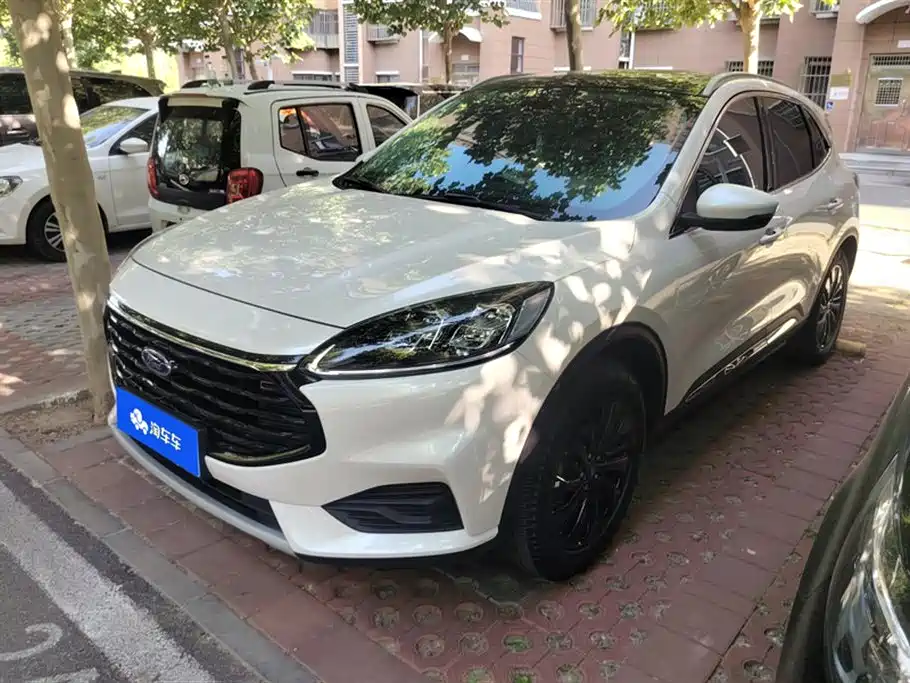 Ford Escape 2024