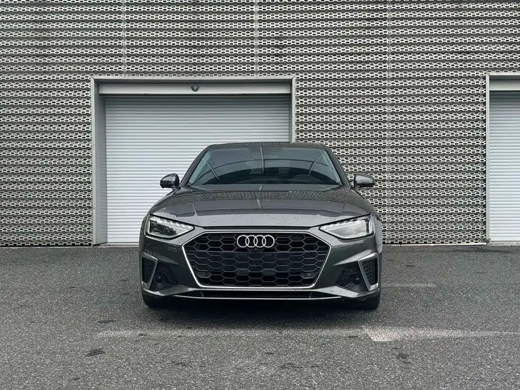 Audi A4L 2020 40 TFSI Fashion