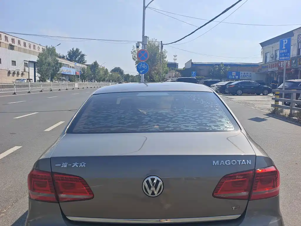 Volkswagen Magotan — миниатюра 4