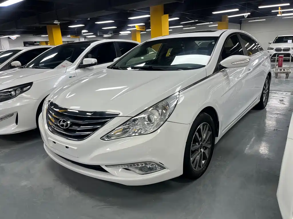 Hyundai Sonata 2013
