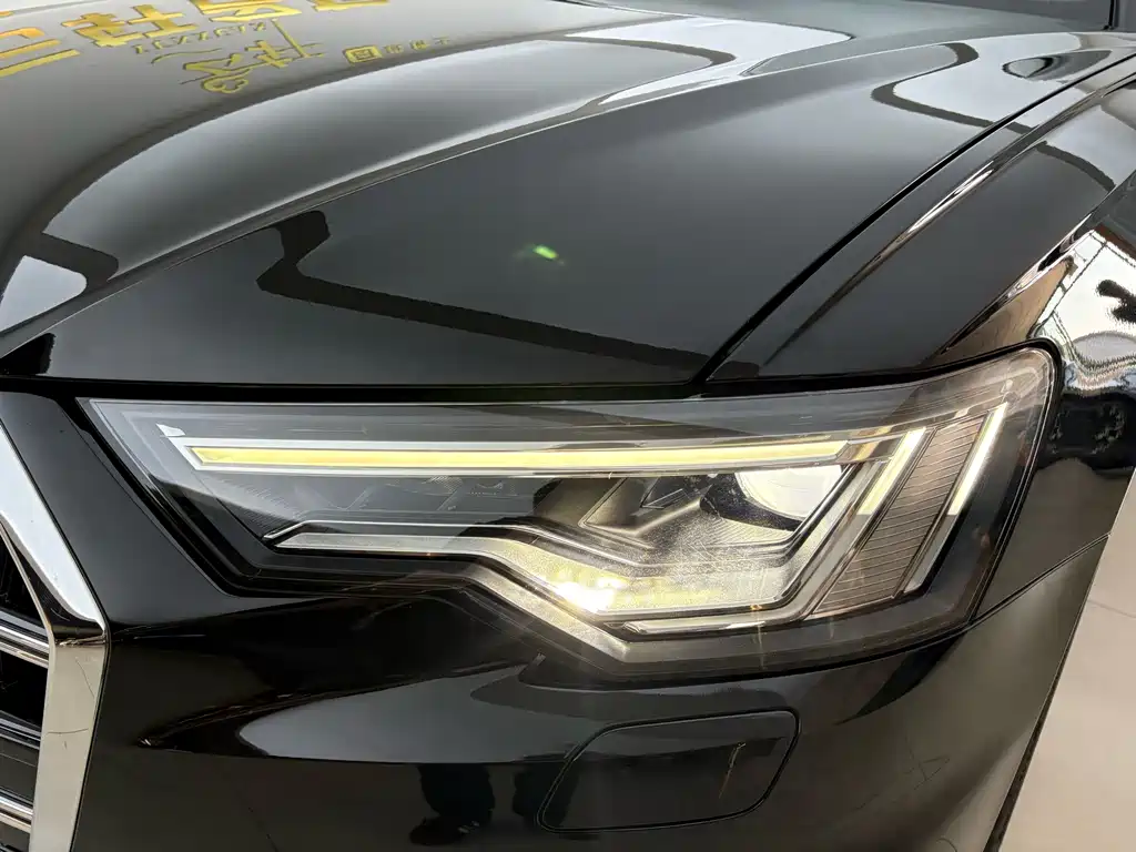 Audi A6L — миниатюра 10