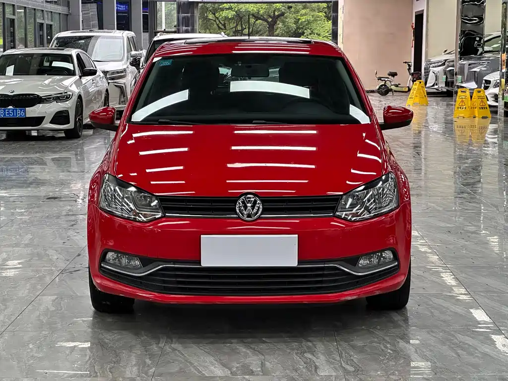 Volkswagen Polo — миниатюра 2