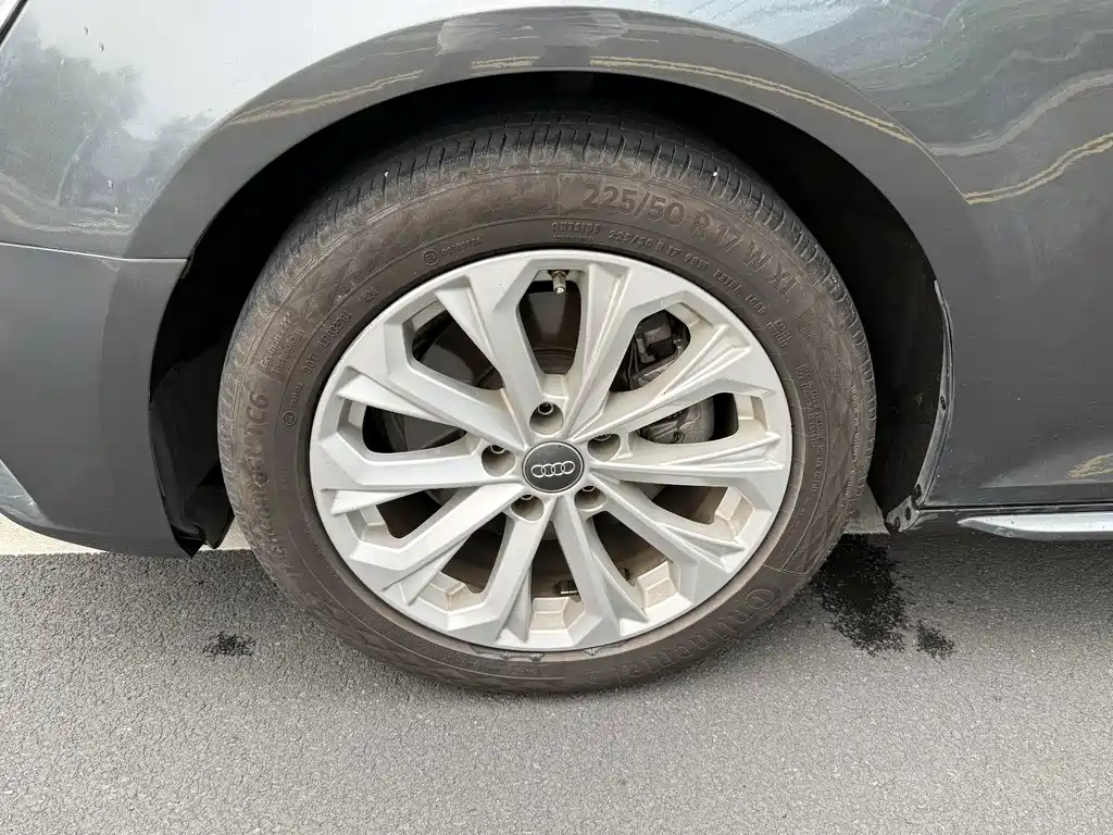 Audi A4L — миниатюра 14
