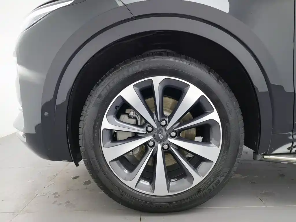 Li Auto Li ONE — миниатюра 17