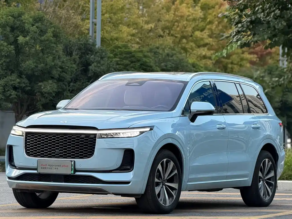 Li Auto Li ONE — миниатюра 2