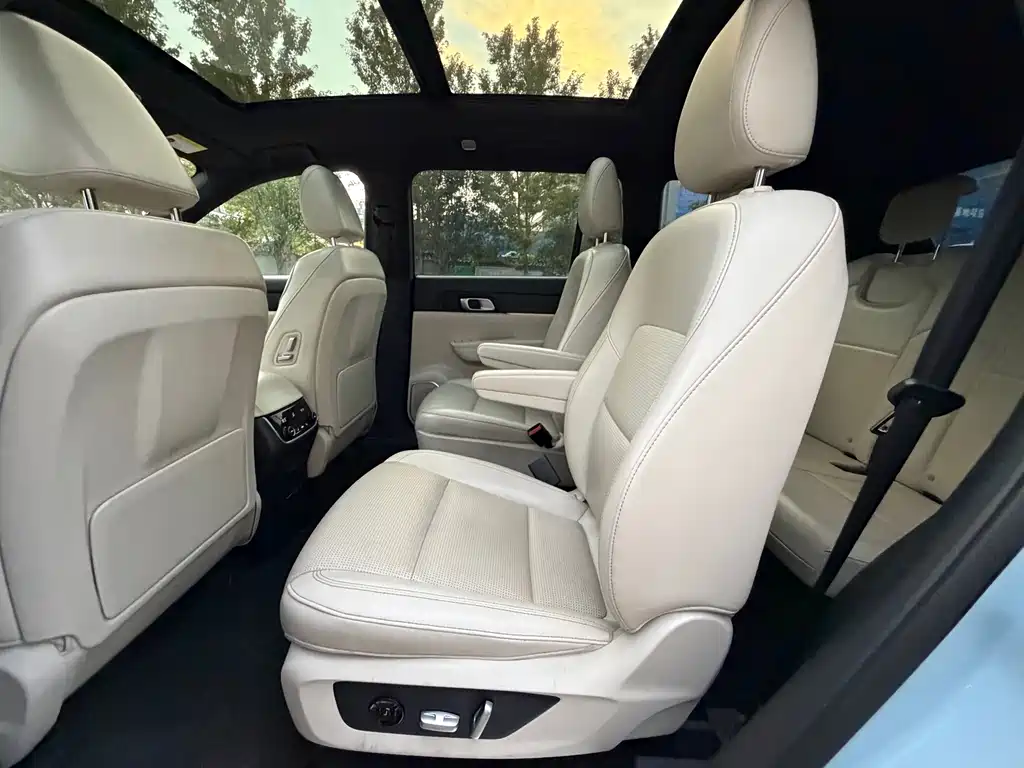 Li Auto Li ONE — миниатюра 14