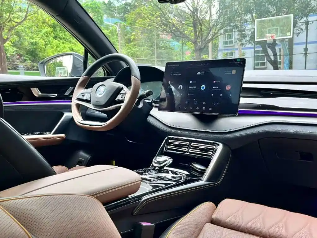 BYD Tang — миниатюра 5