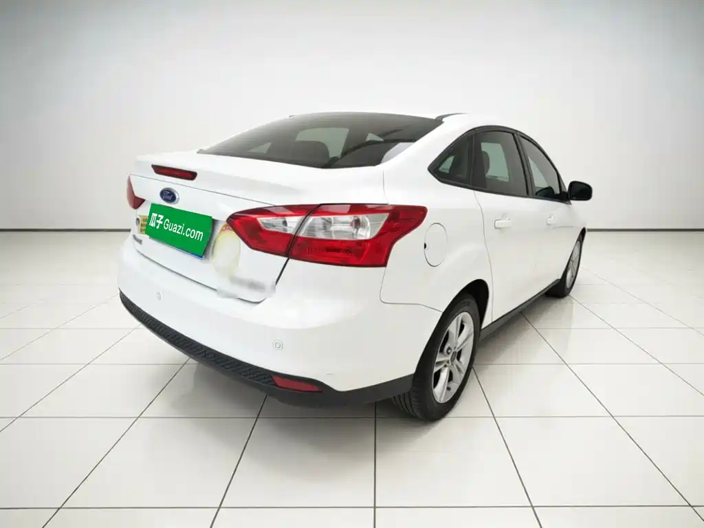 Ford Focus — миниатюра 6