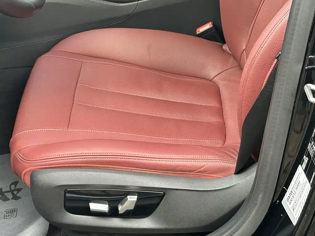 BMW 5 Series — миниатюра 7