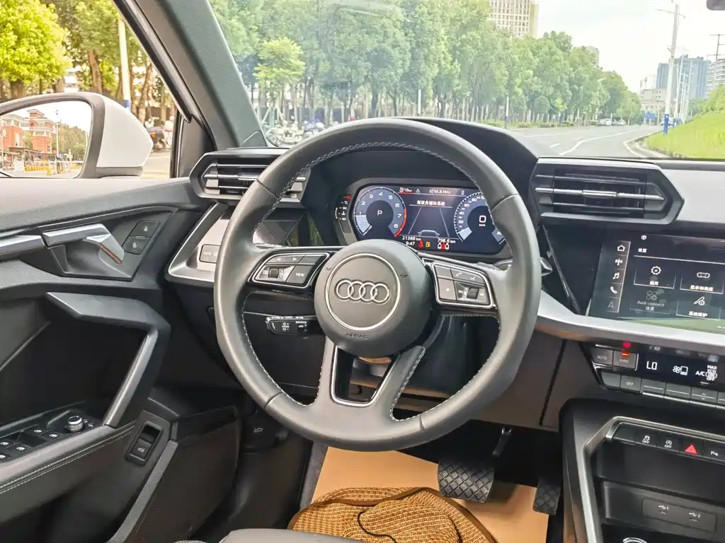 Audi A3 — миниатюра 12