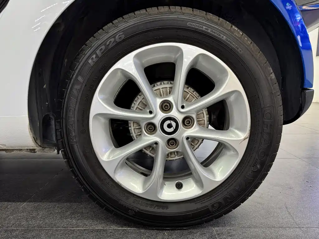 smart Smart Fortwo — миниатюра 14