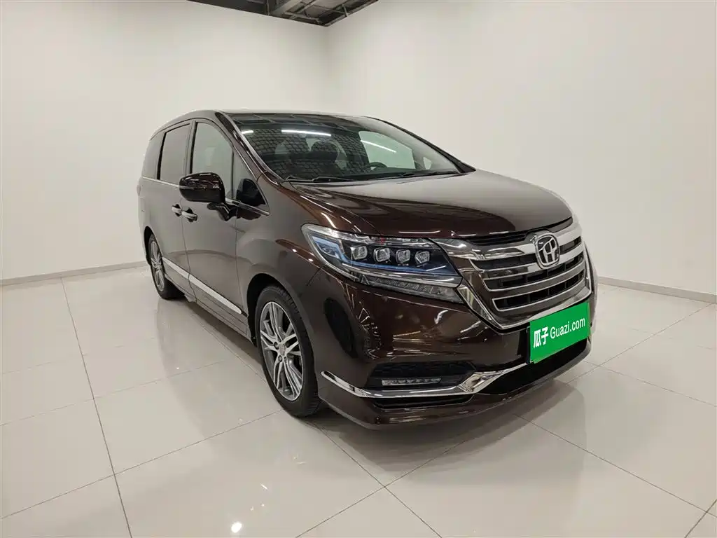 Honda Elysion 2019 2.0L Luxury