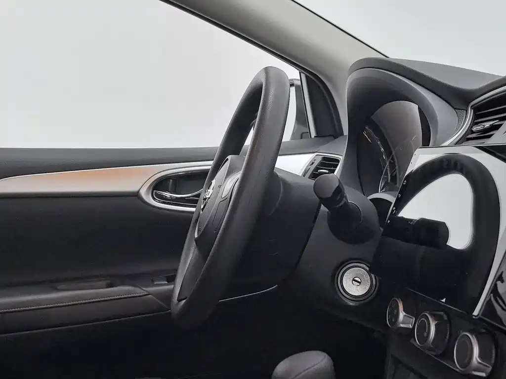 Nissan Sylphy — миниатюра 22