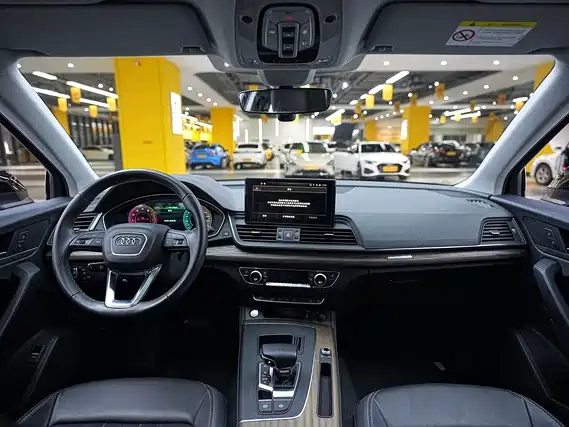 Audi Q5L 2022 40T Luxury