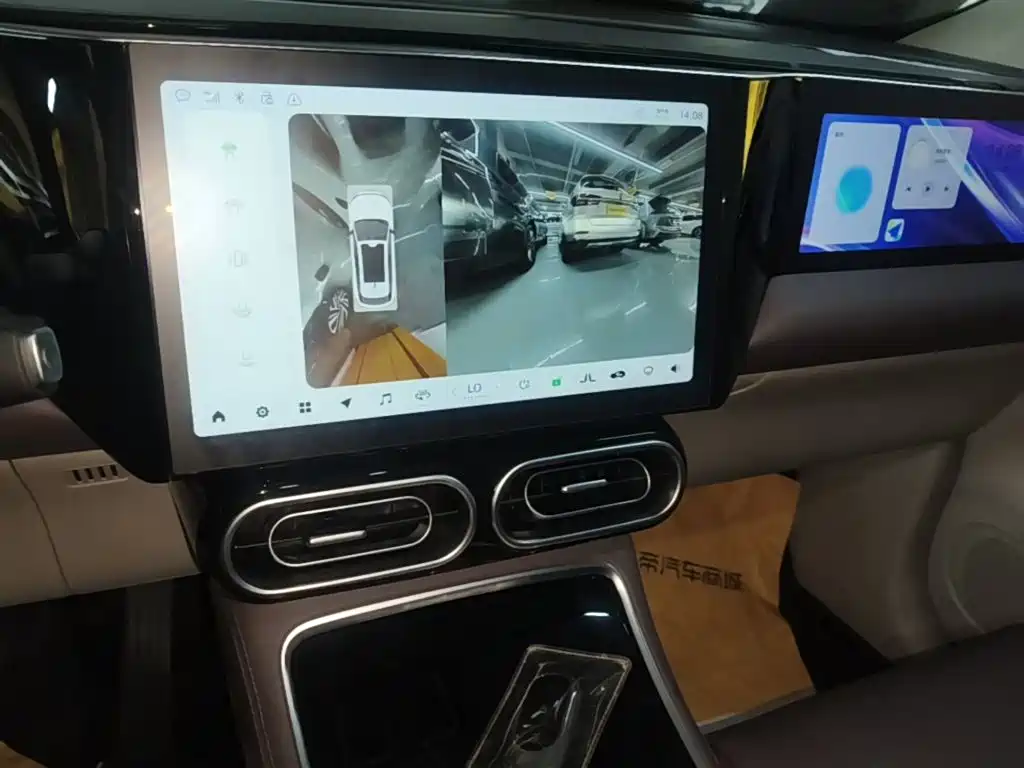 Leapmotor Leapmotor C11 — миниатюра 13