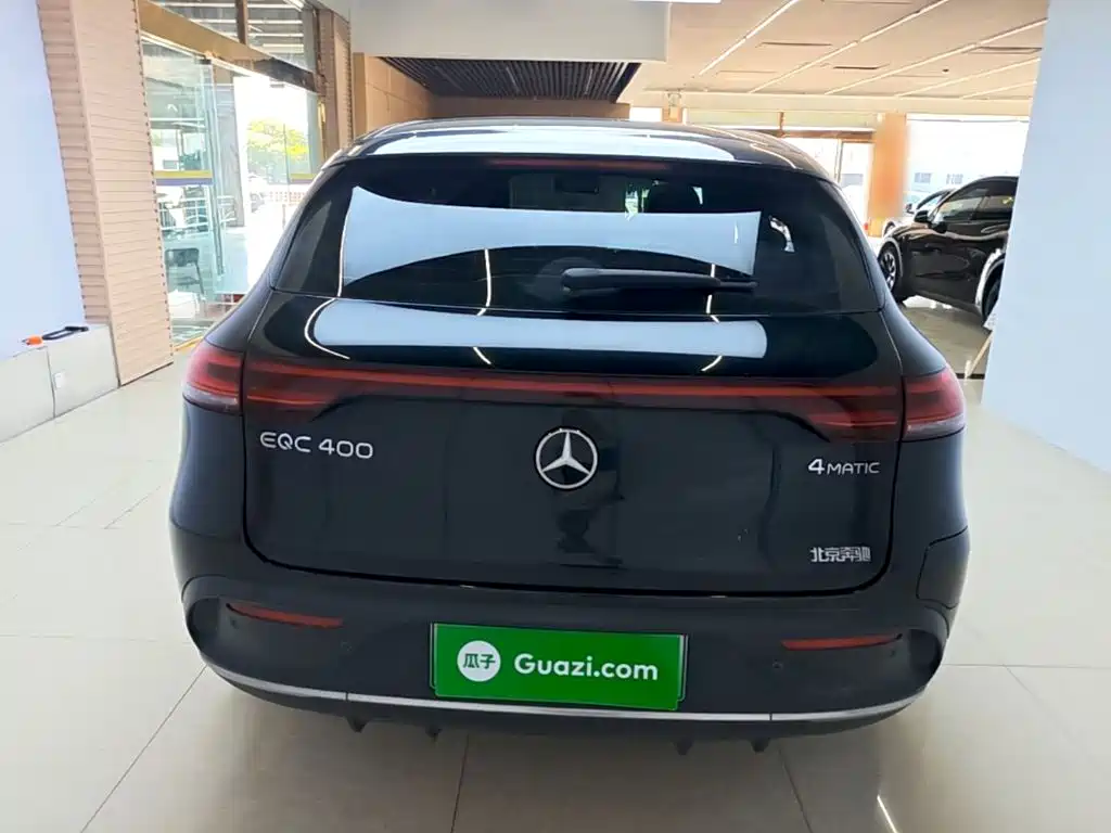 Mercedes-Benz EQC — миниатюра 6