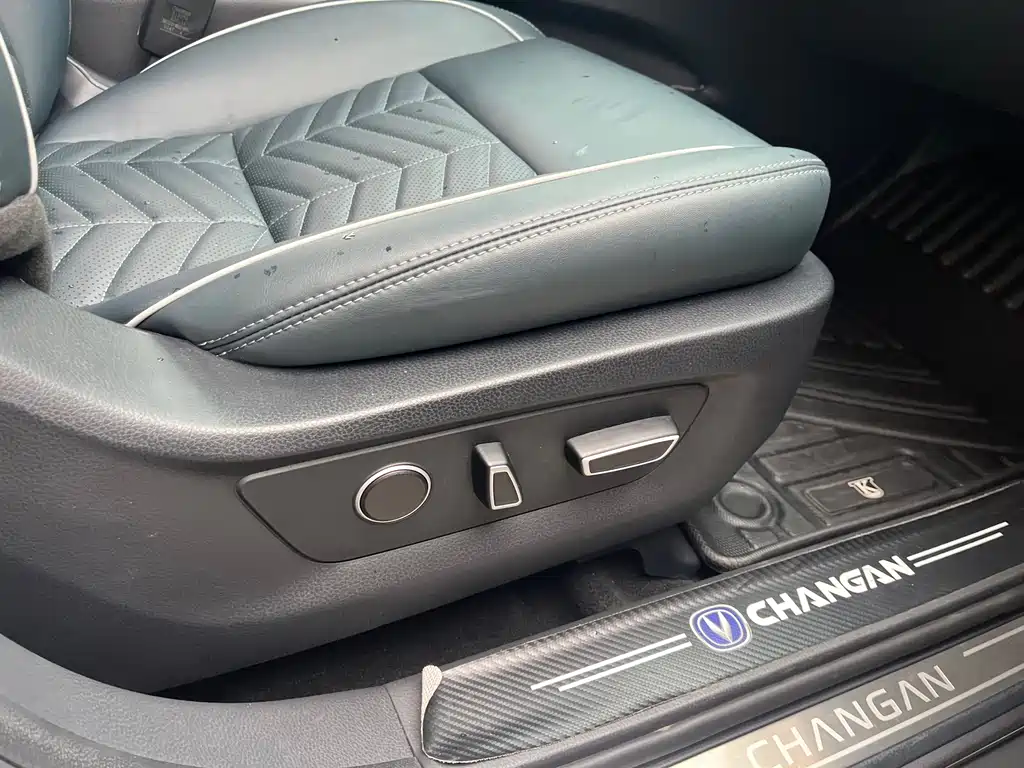 Changan CS95 — миниатюра 21