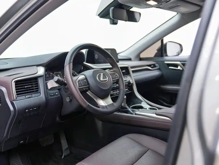 Lexus RX — миниатюра 7