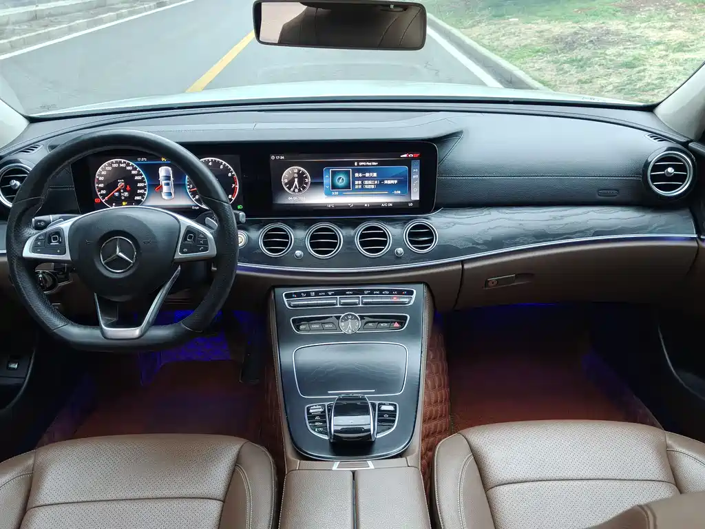 Mercedes-Benz E-Class E 2018 E 300 L Sport Fashion