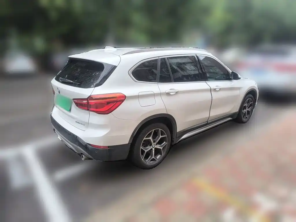 BMW X1 — миниатюра 4