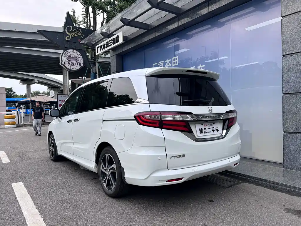 Honda Odyssey — миниатюра 4