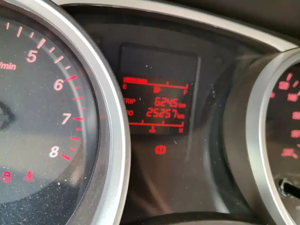 Wuling Hongguang — миниатюра 8