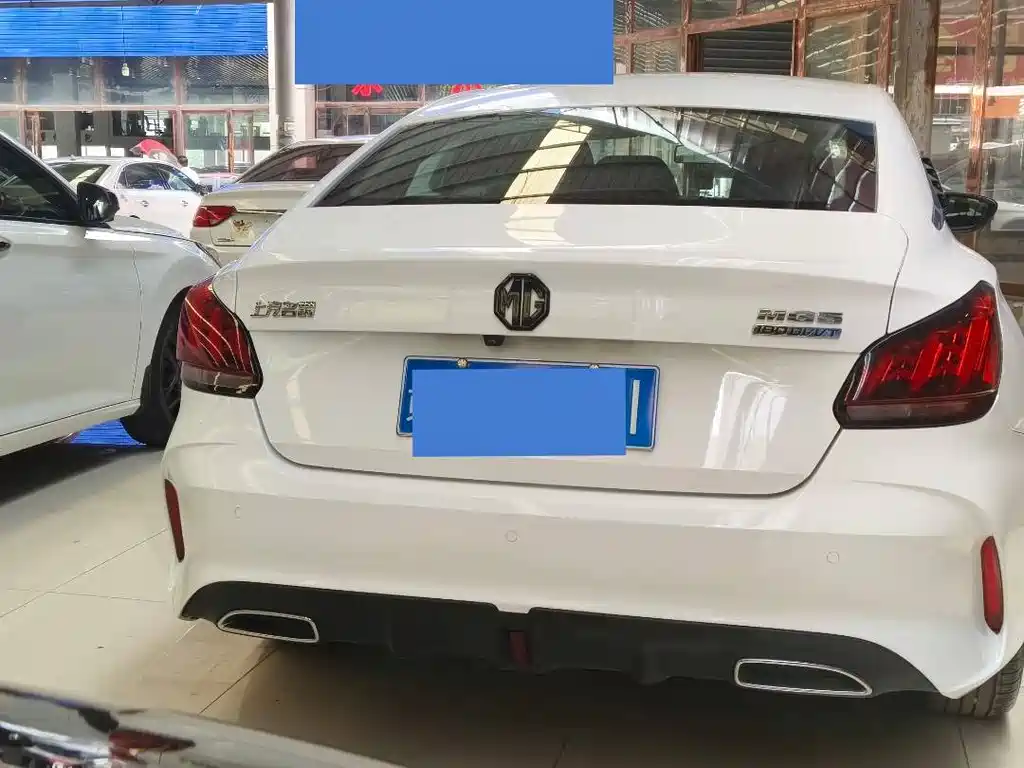MG MG5 — миниатюра 4