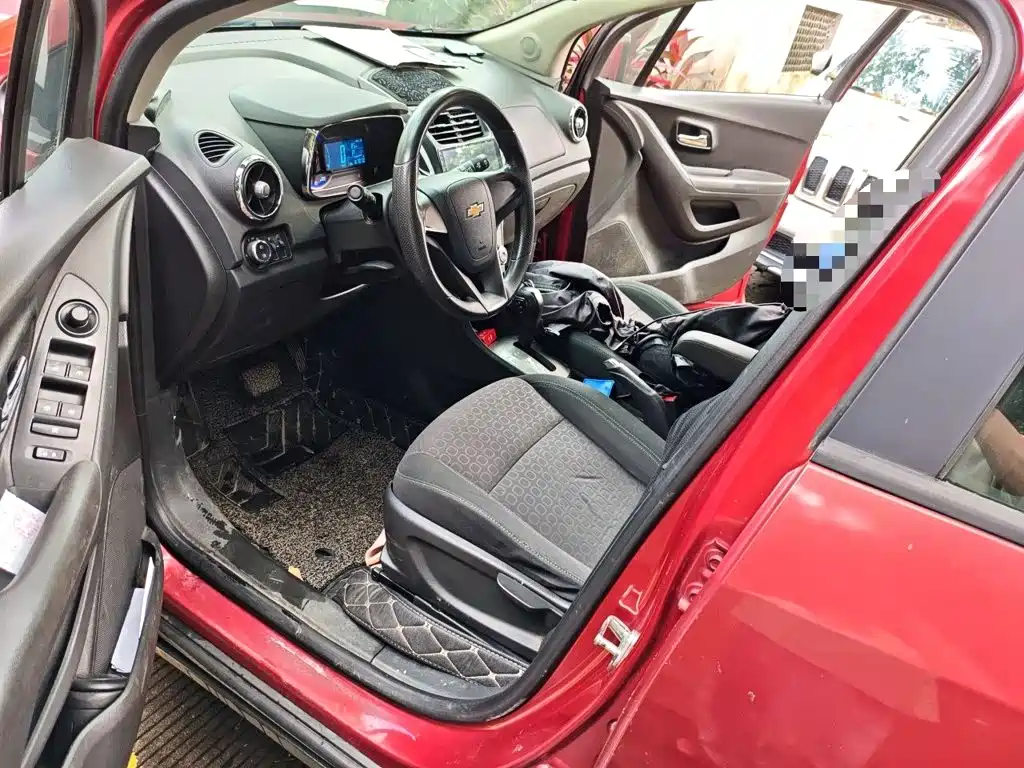 Chevrolet Trax — миниатюра 12