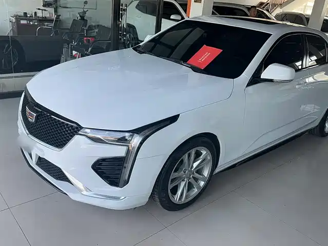 CADILLAC CT4 2020