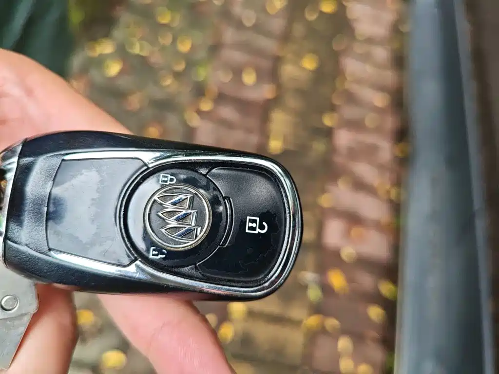 Buick Envision Plus — миниатюра 12