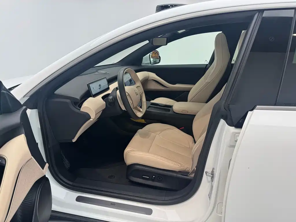 NIO ET5 — миниатюра 4