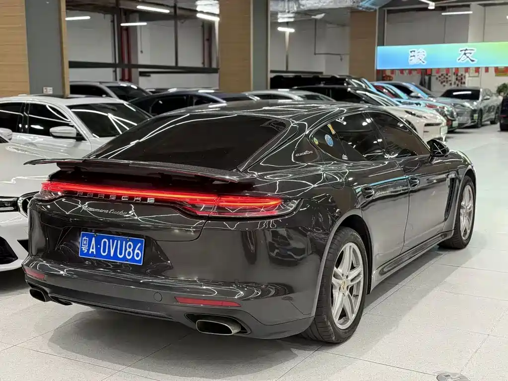 Porsche Panamera — миниатюра 8