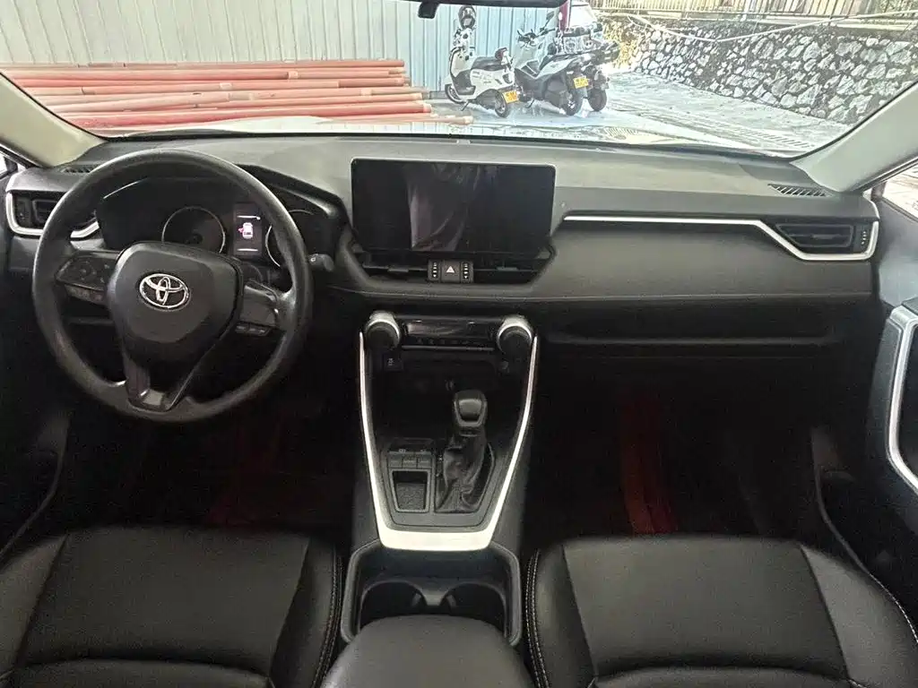 Toyota Wildlander — миниатюра 11