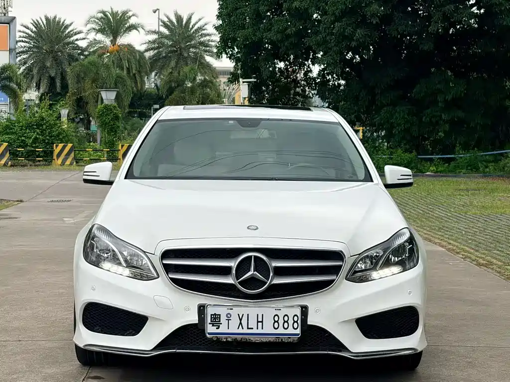 Mercedes-Benz E-Class — миниатюра 2