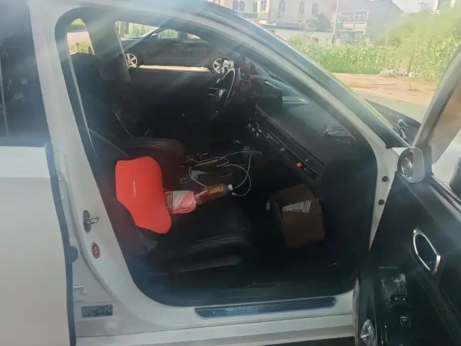 Honda Civic — миниатюра 8