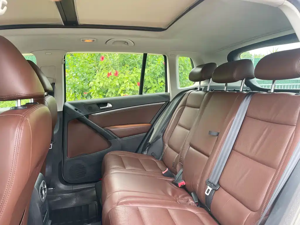 Volkswagen Tiguan — миниатюра 17