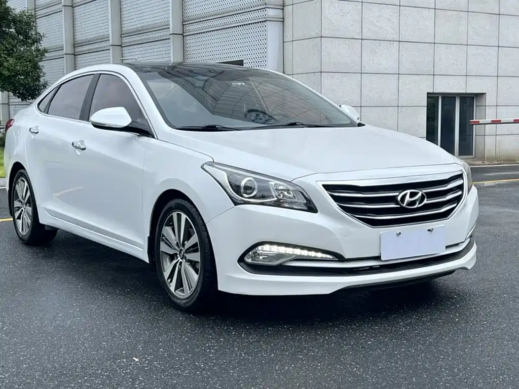 Hyundai Mistra — миниатюра 4