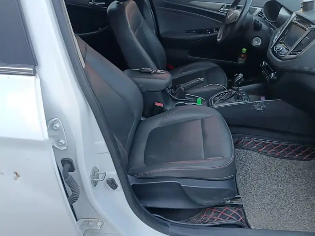 Changan Eado — миниатюра 25