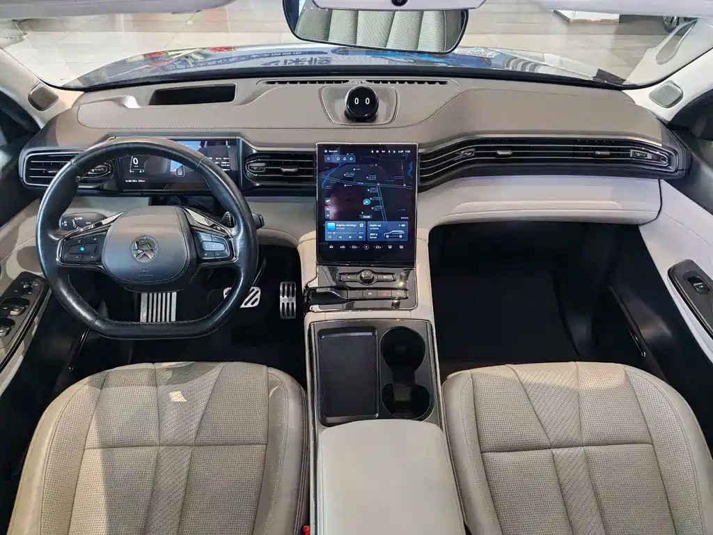 NIO ES8 — миниатюра 6
