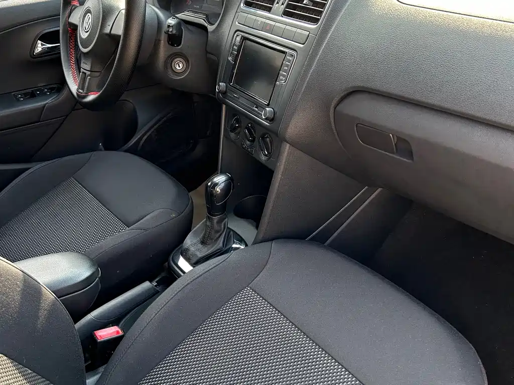 Volkswagen Polo — миниатюра 15
