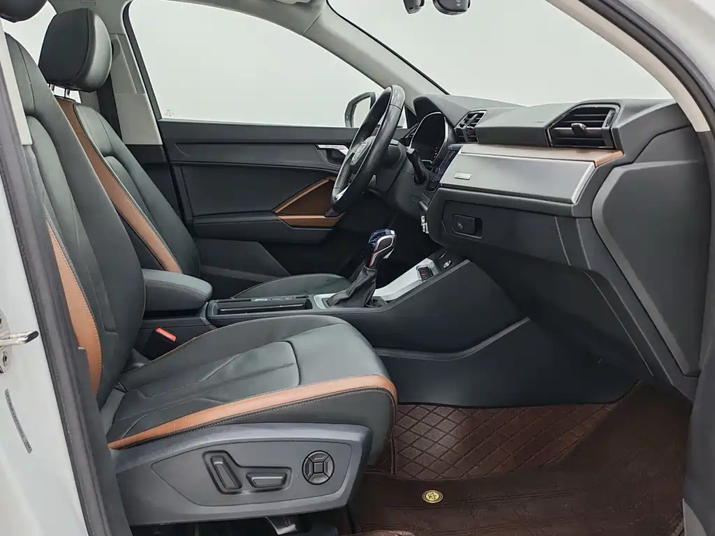 Audi Q3 — миниатюра 9