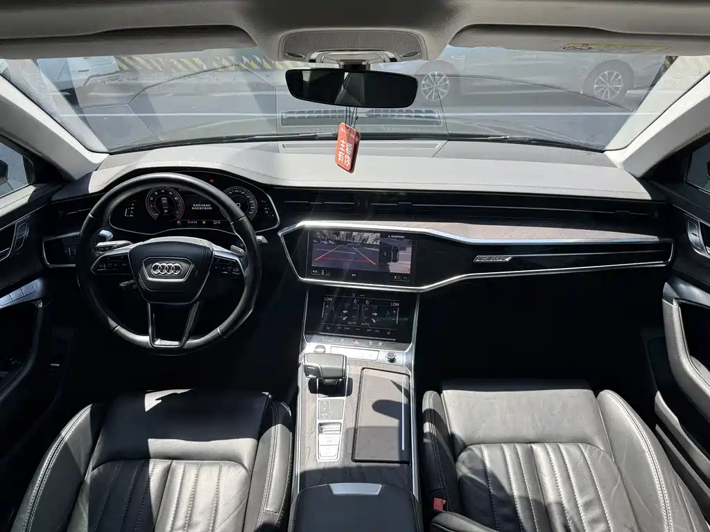Audi A6L 2023 45 TFSI quattro Premium
