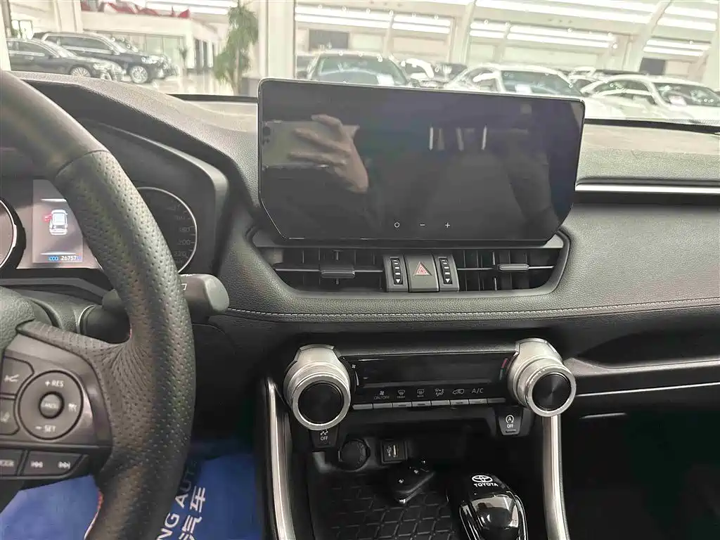 TOYOTA RAV4 RONGFANG