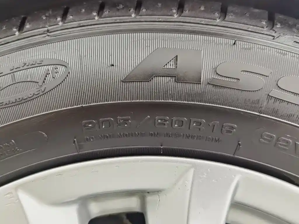 Mazda 3 Axela — миниатюра 24