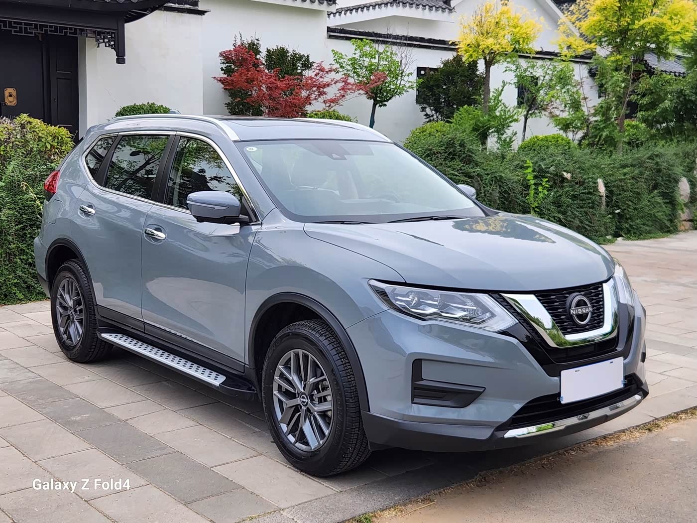 Nissan X-Trail 2.0 л 2025 г. Голубой, пробег 10000 км