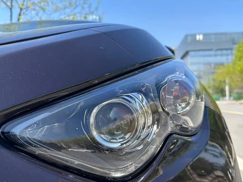 Infiniti QX70 2013 3.7L Standard