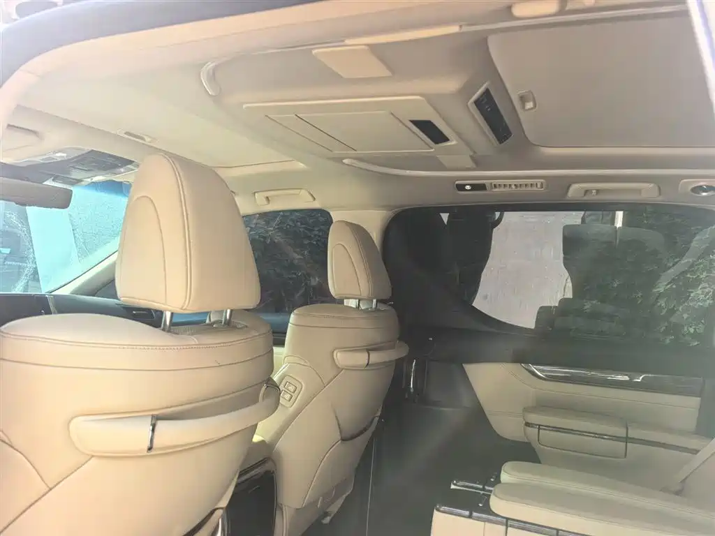Toyota Alphard 2021 2.5L Luxury