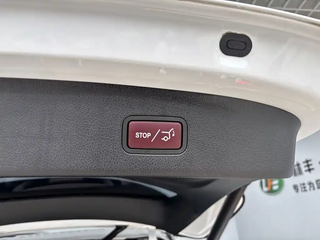 Mercedes-Benz GLC — миниатюра 29